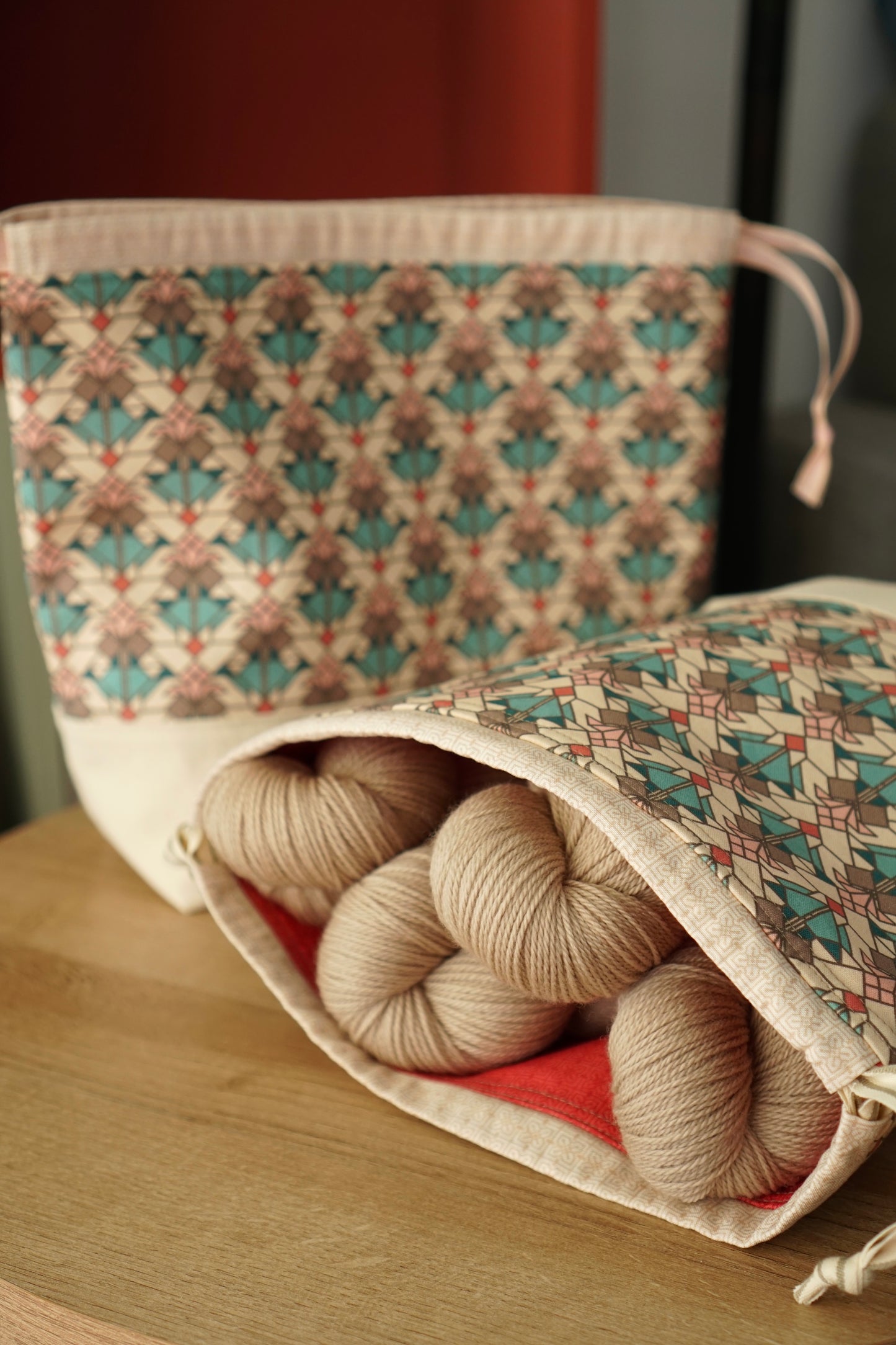 The Queen's Gambit Medium Drawstring Project Bag