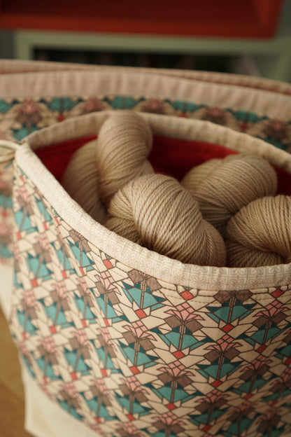 The Queen's Gambit Medium Drawstring Project Bag