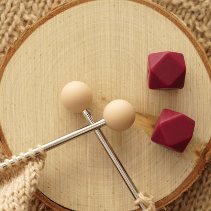 Needle Stopper Sets / The Queen's Gambit